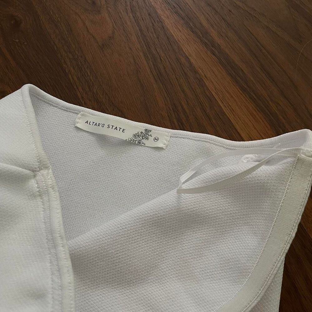 Altar'd State Corset Bustier Strapless Top Ruffles White Medium w/ Tags - Picture 5 of 5